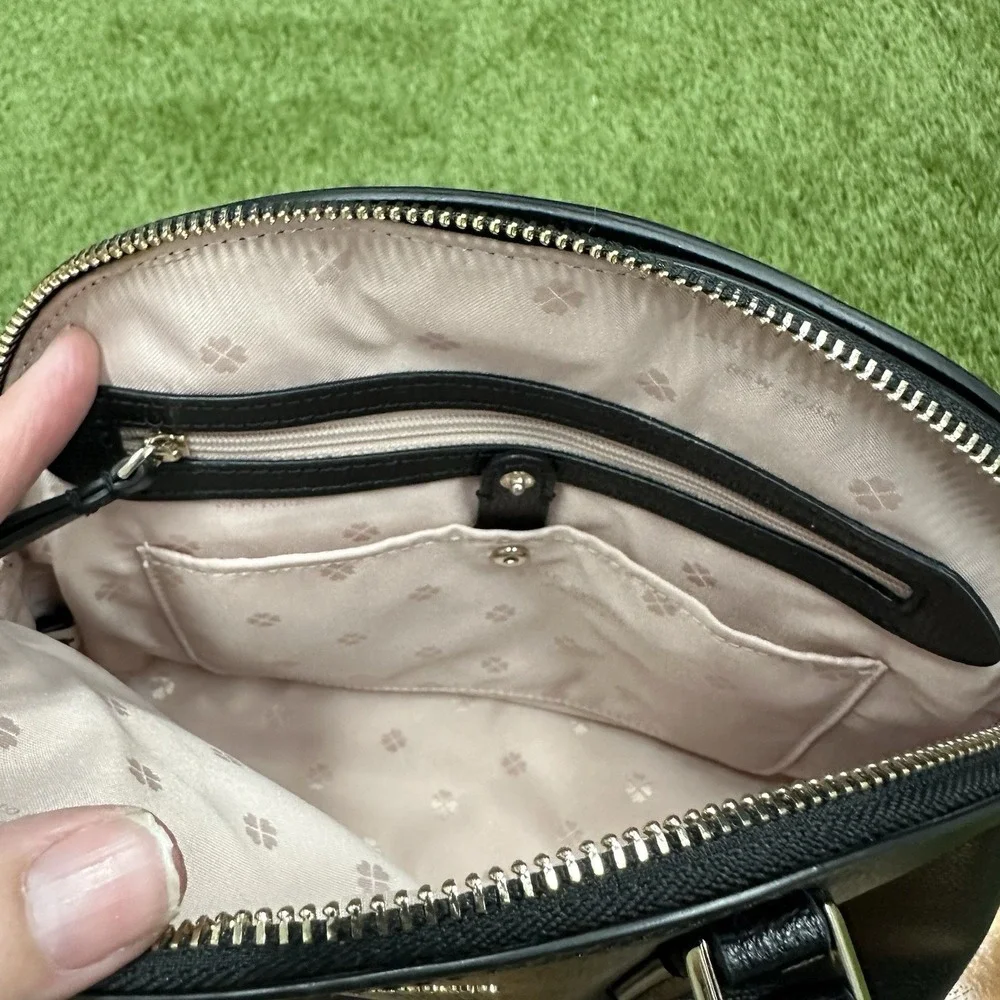 Kate Spade black‎ Crossbody handbag Black With Pink Interior